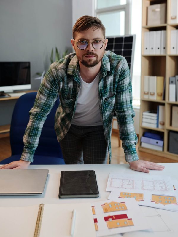 solar-energy-project-engineer.jpg